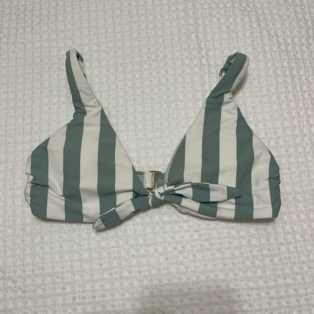 Gianni Bini bikini top